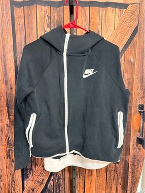 Nike Black and White Zip-Up Hoodie Sweatshirt Medium